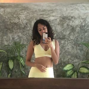 SET ACTIVE sportbody V bra size small